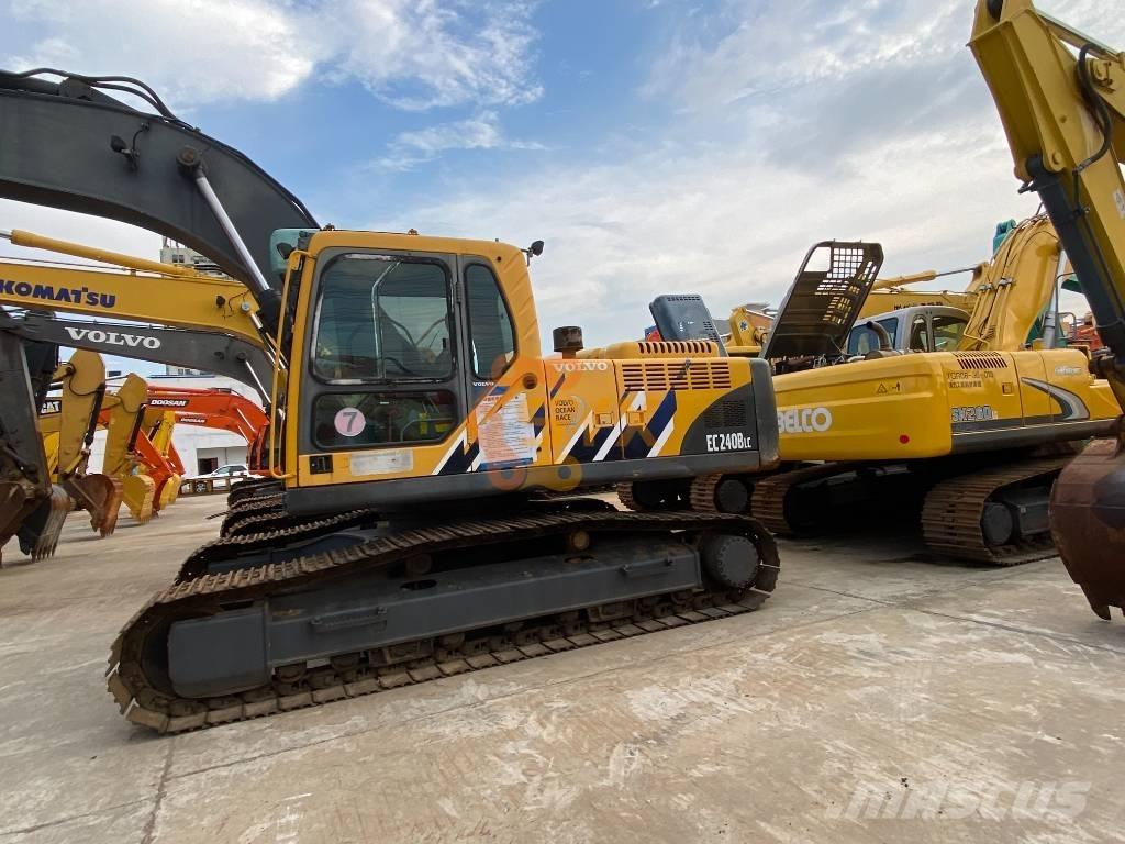 Volvo EC 240 B LC Pásové rýpadlá