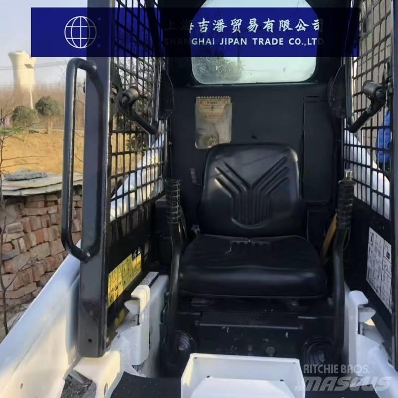 Bobcat S 70 Šmykom riadené nakladače