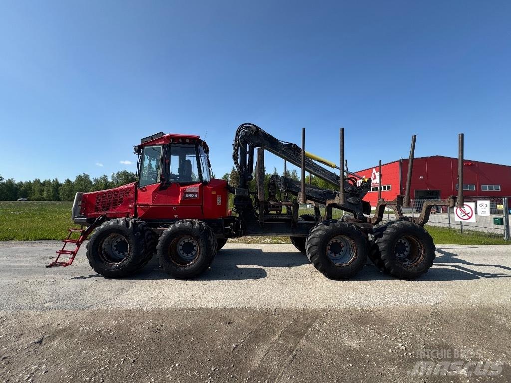 Komatsu 840.4 Lesné traktory