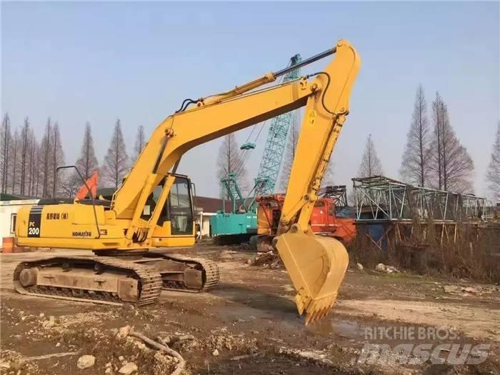Komatsu PC 200-7 Pásové rýpadlá