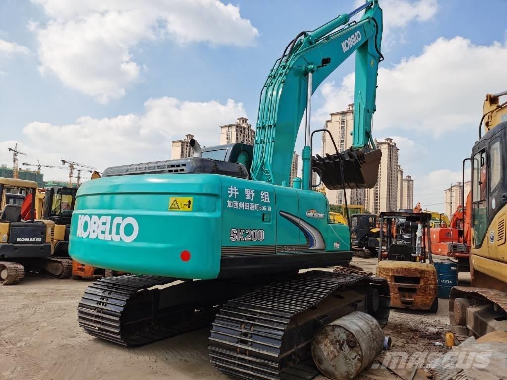 Kobelco SK 200 Pásové rýpadlá
