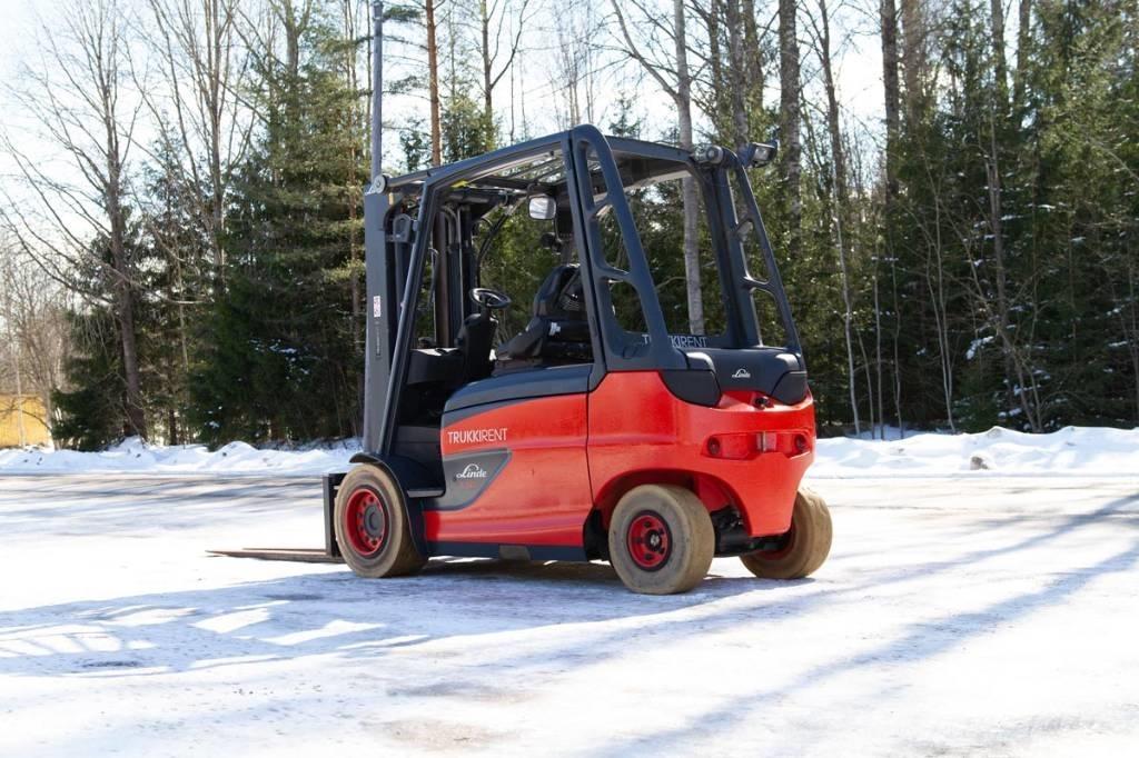 Linde E50 Akumulátorové vozíky
