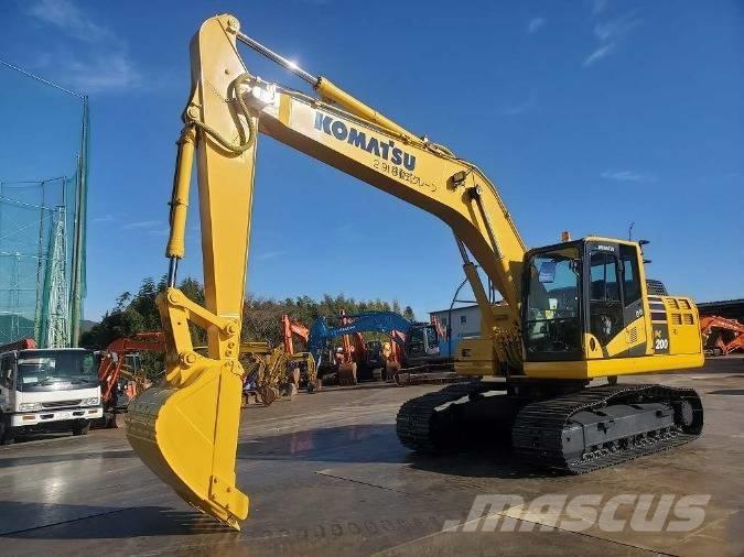 Komatsu PC 200 Pásové rýpadlá