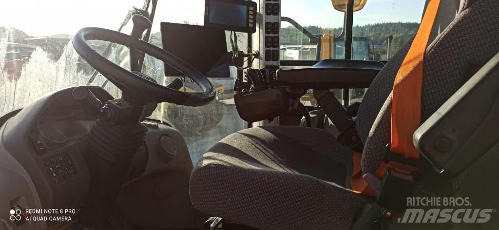 Volvo L 120 H Kolesové nakladače