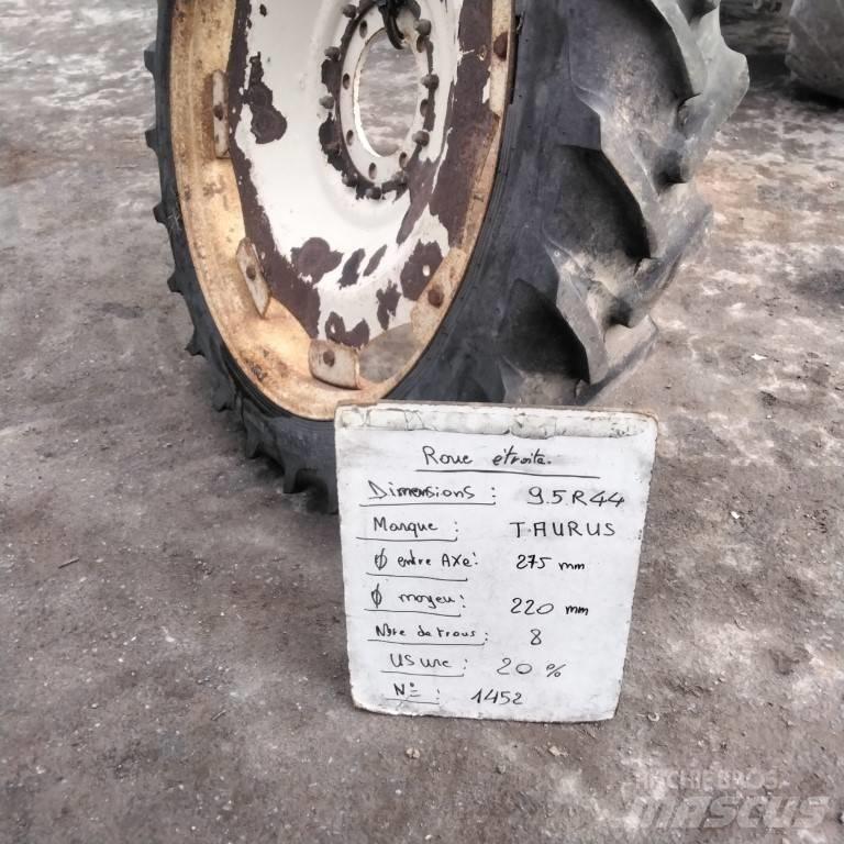Taurus 9.5R44 Pneumatiky, kolesá a ráfiky