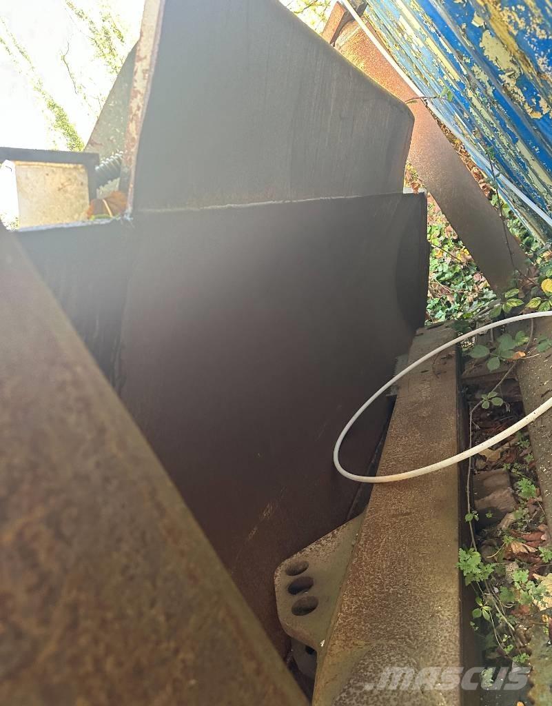 Liebherr PR 736 LGP Pásové dozéry