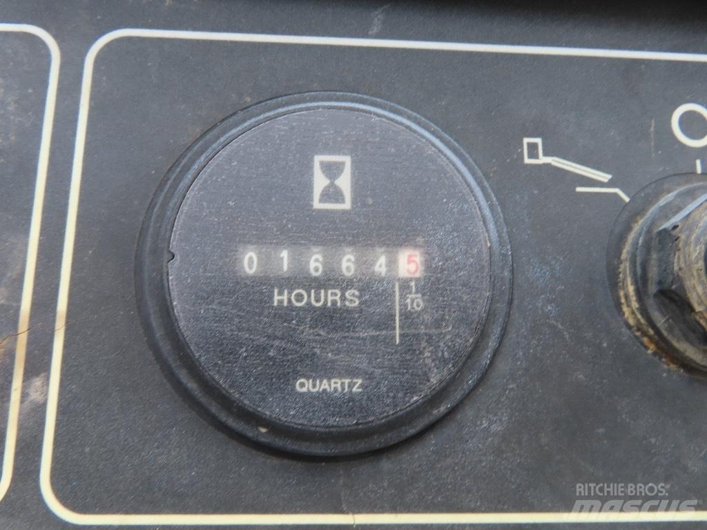 Genie Z 45/25 J Kĺbové plošiny