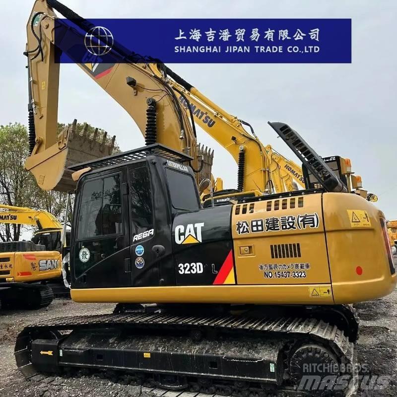 CAT 323 D Pásové rýpadlá