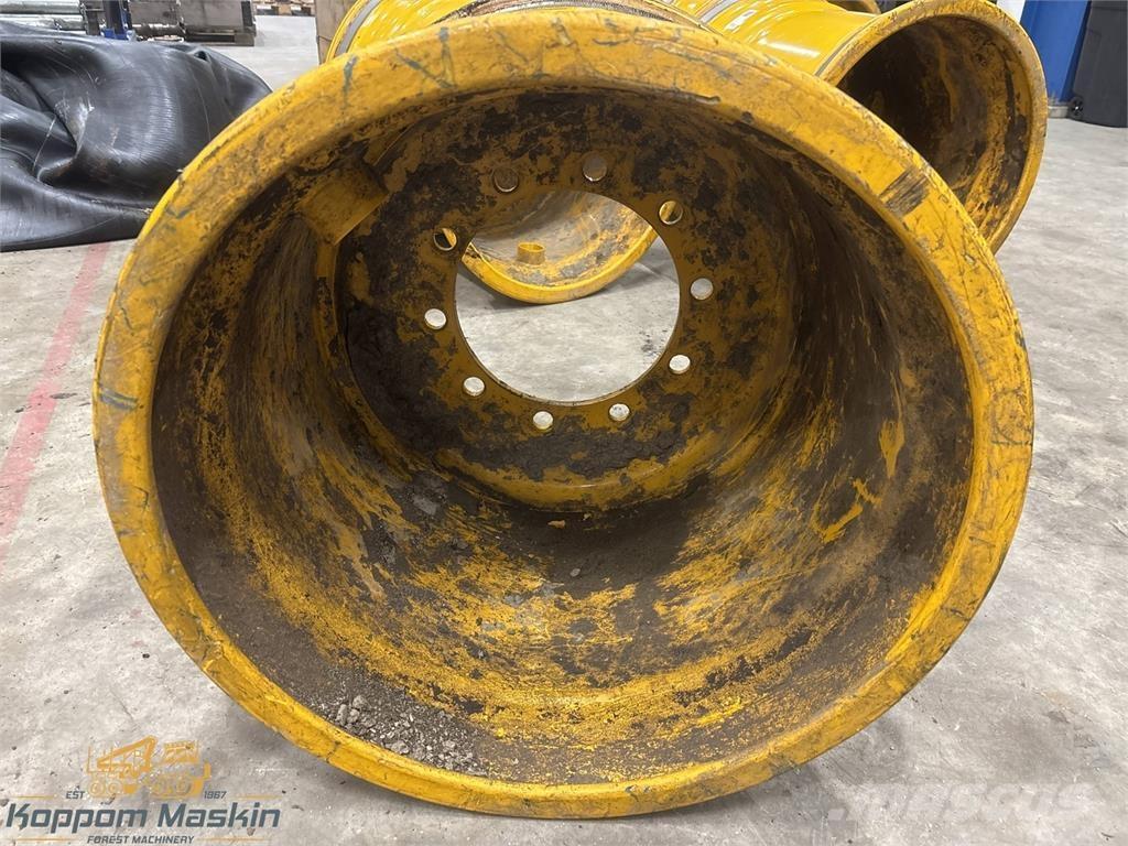 Rottne H8 24x26,5 Pneumatiky, kolesá a ráfiky