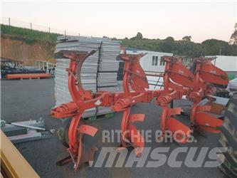 Kuhn 375E Konvenčné pluhy