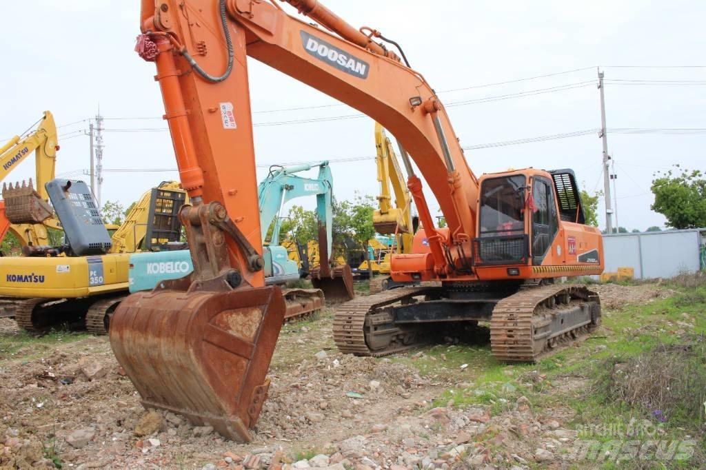 Doosan DX 420 LC-9 Pásové rýpadlá