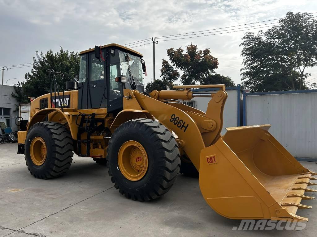 CAT 966H Kolesové nakladače
