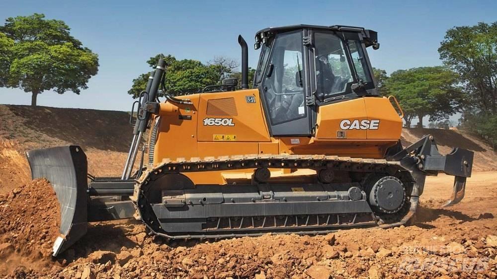 CASE 1650 L Pásové dozéry