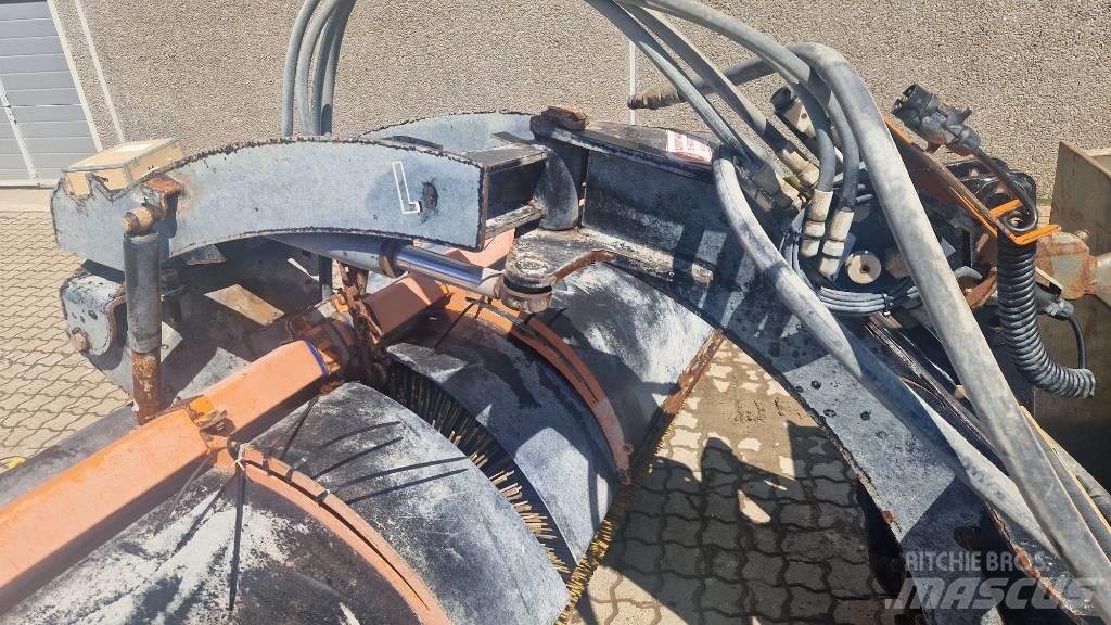  kost 335cm Ďalšie cestné a snežné stroje
