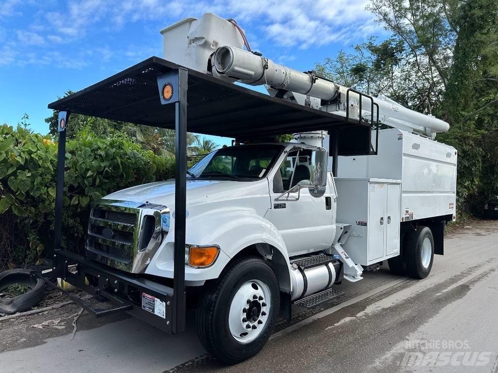 Ford F 750 Ďalšie nákladné vozidlá