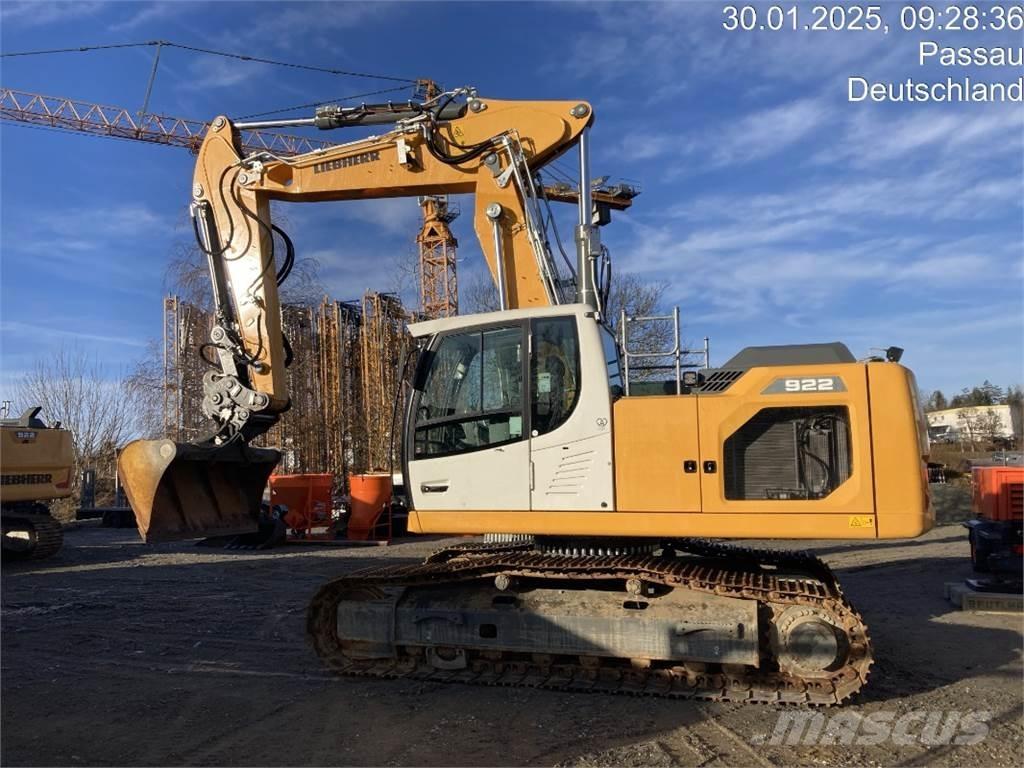 Liebherr R922 Pásové rýpadlá