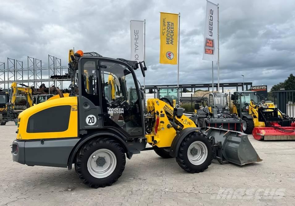 Wacker Neuson WL 34 Kolesové nakladače