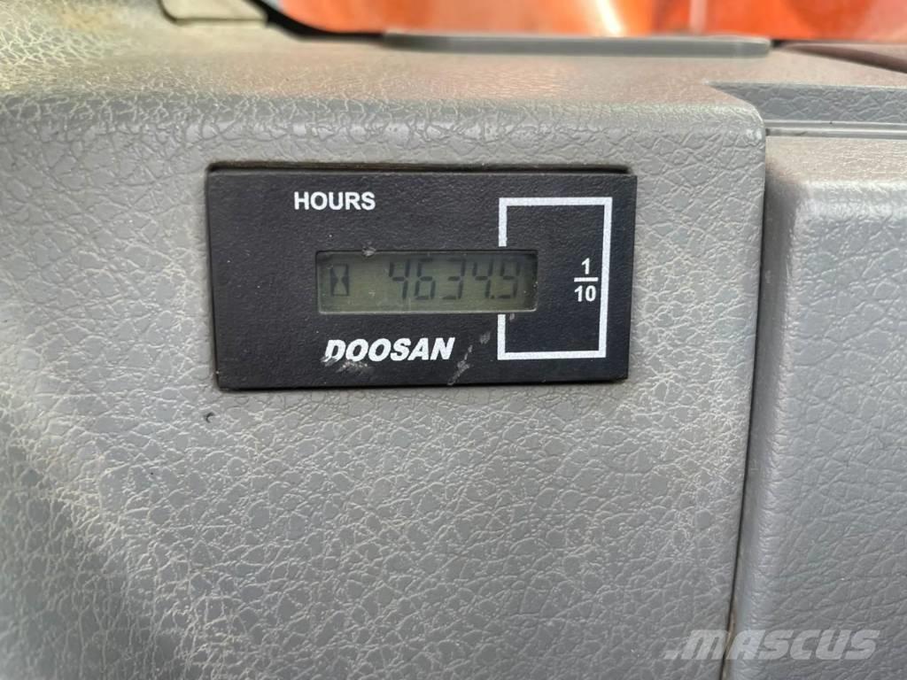 Doosan DX235LCR Pásové rýpadlá