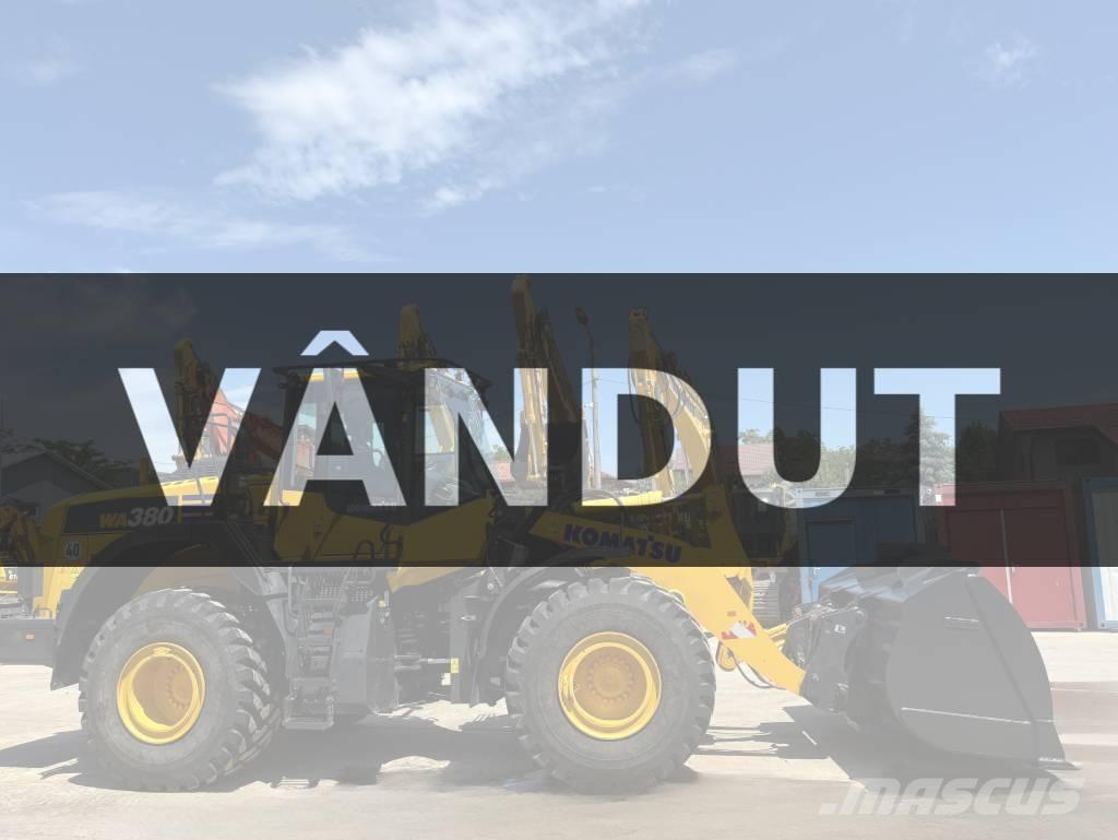 Komatsu WA380-8E0 Kolesové nakladače