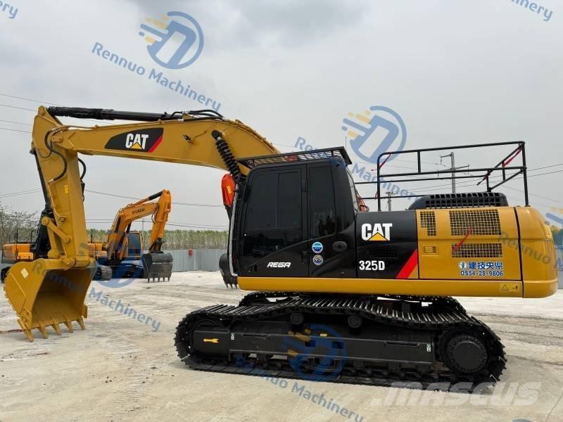 CAT 325 D Pásové rýpadlá