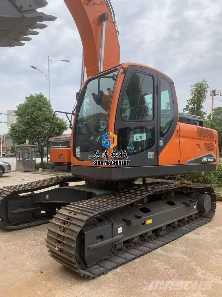 Develon DX 215 Midi rýpadlá 7 t - 12 t