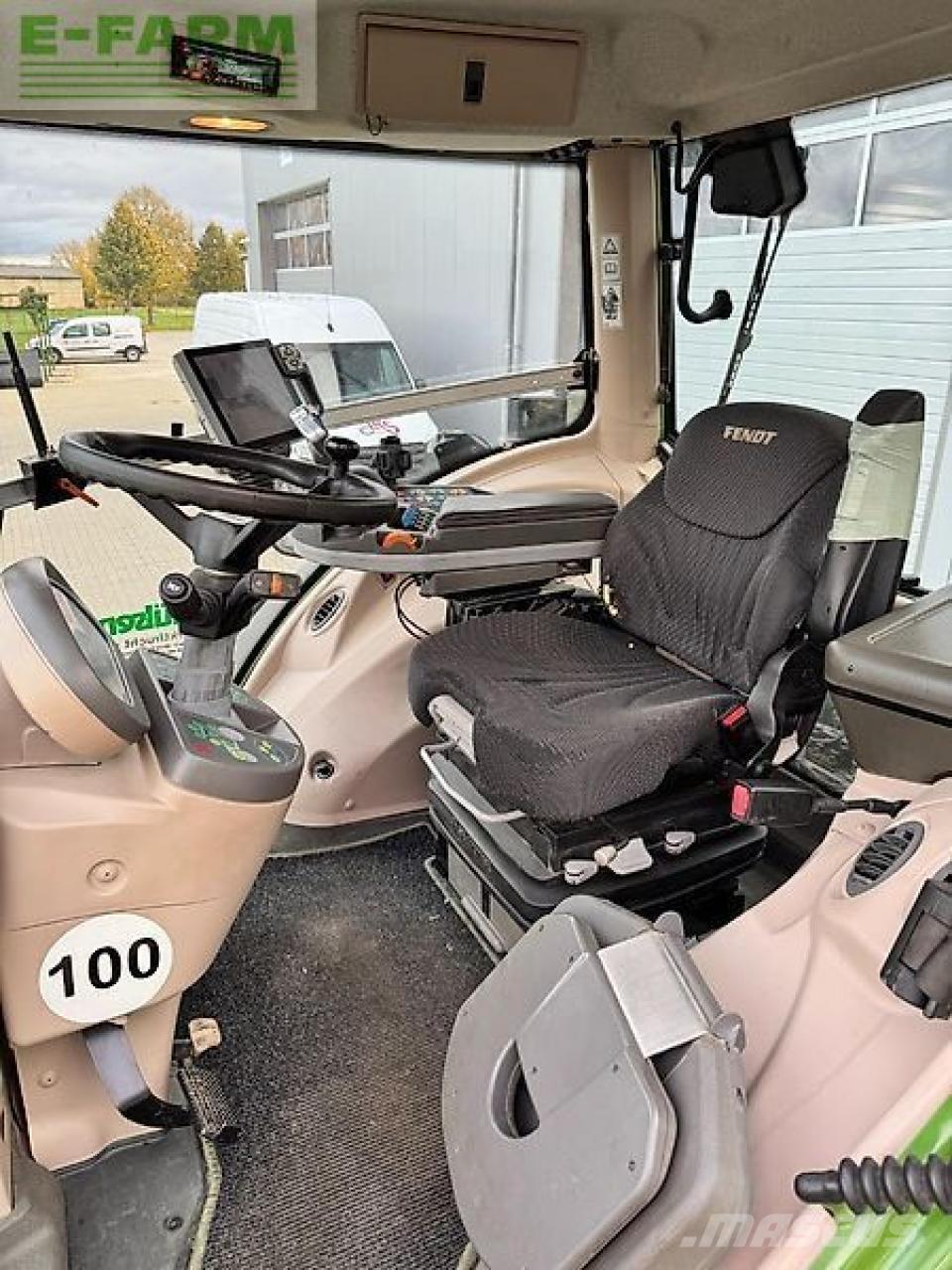 Fendt 826 profi+ Traktory