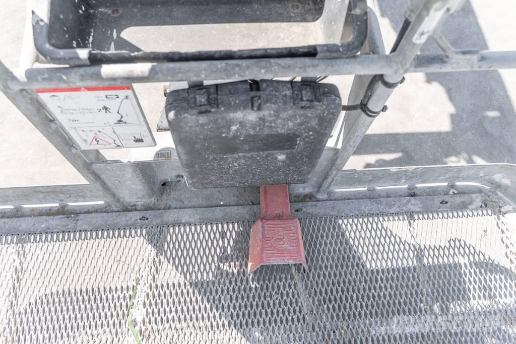 Manitou 180 ATJ Kĺbové plošiny