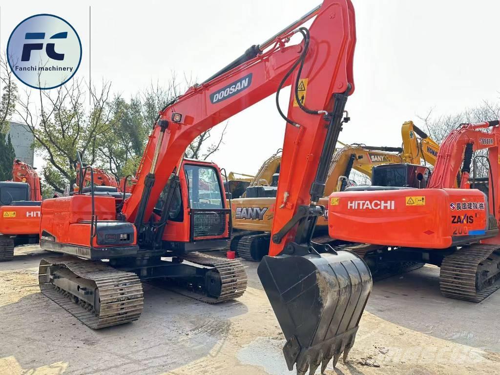 Doosan DX 140 LC Pásové rýpadlá