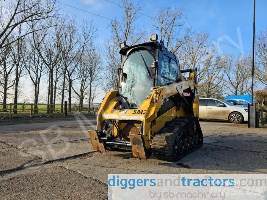 CAT 257 D Šmykom riadené nakladače
