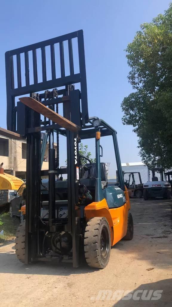 Toyota FD 50 Dieselové vozíky