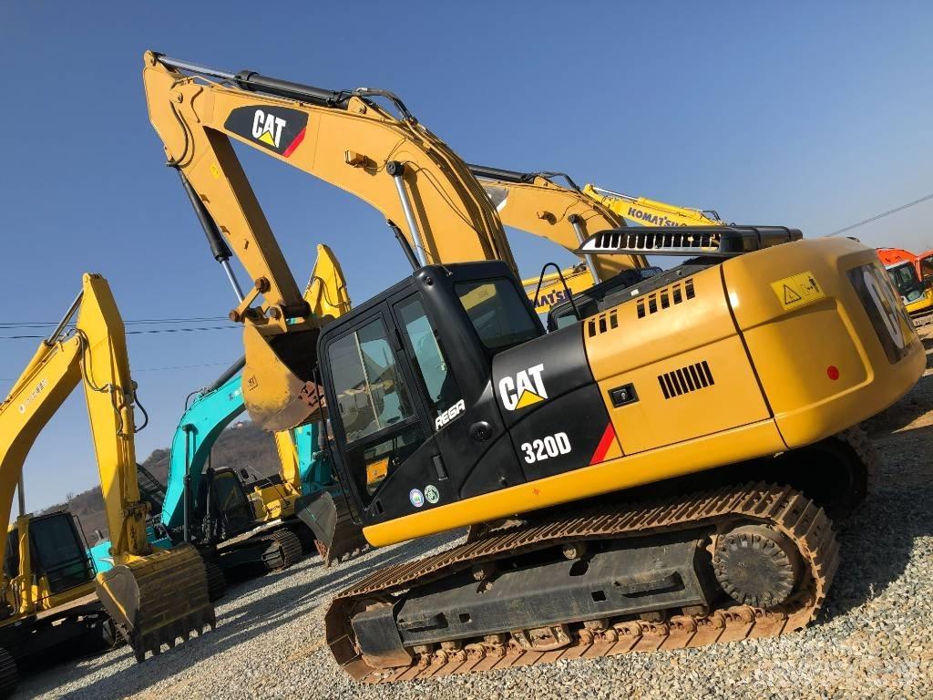 CAT 320 D Pásové rýpadlá