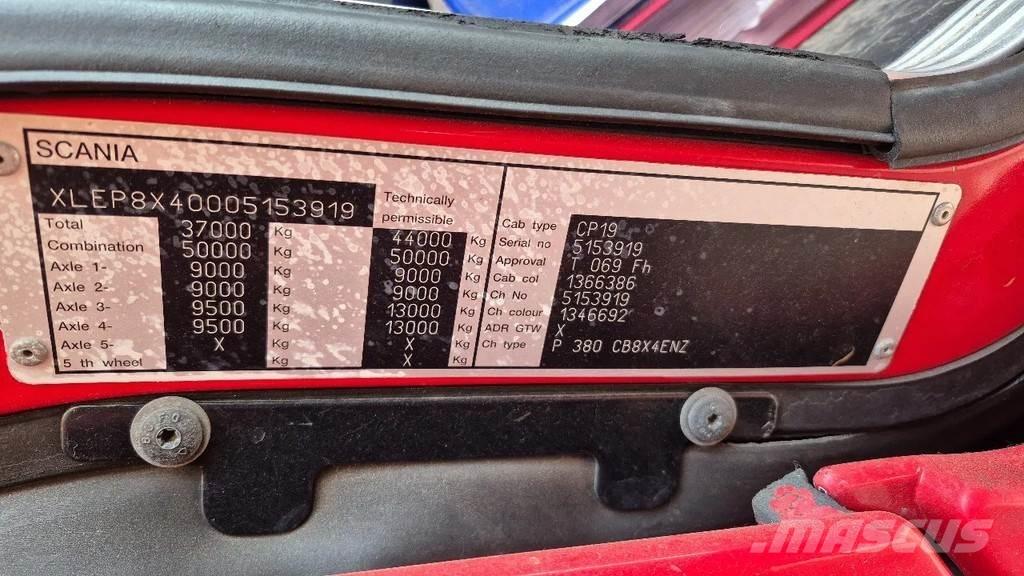 Scania p 380 Univerzálne terénne žeriavy