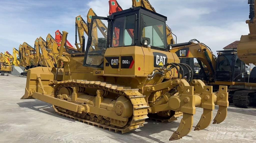 CAT D 6 G LGP II Pásové dozéry