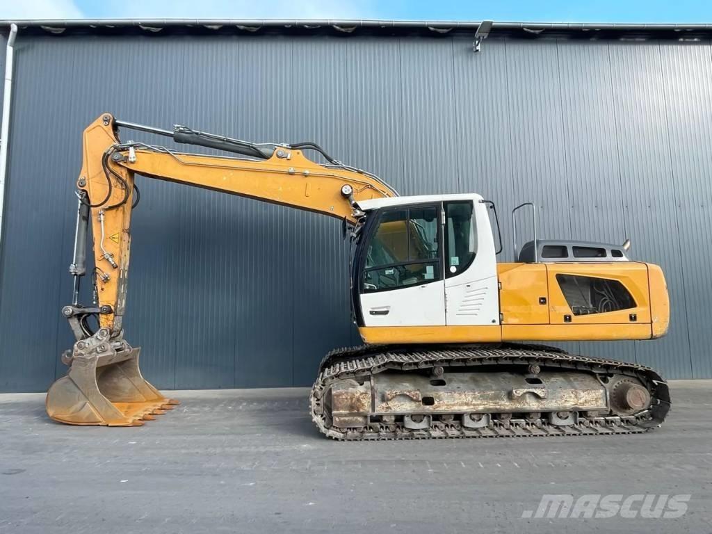 Liebherr R922 SLC Pásové rýpadlá