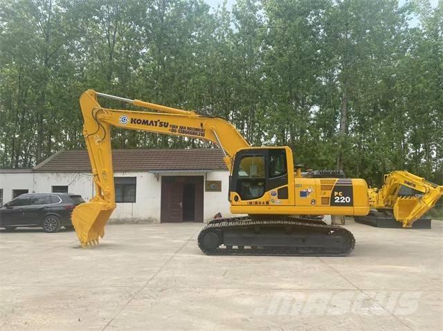 Komatsu PC 220-8 Pásové rýpadlá
