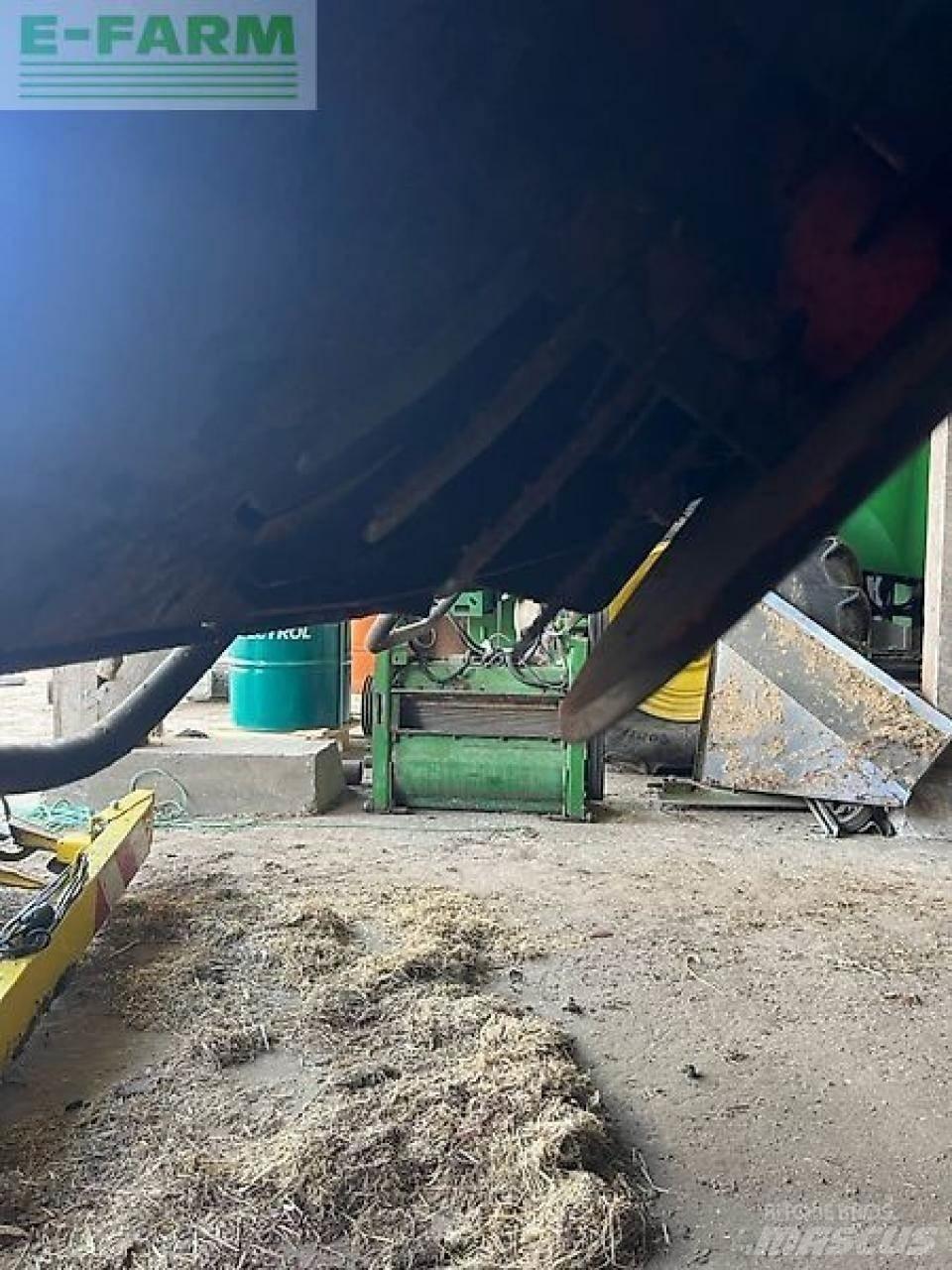 CLAAS tucano 470 Kombinované zberacie stroje