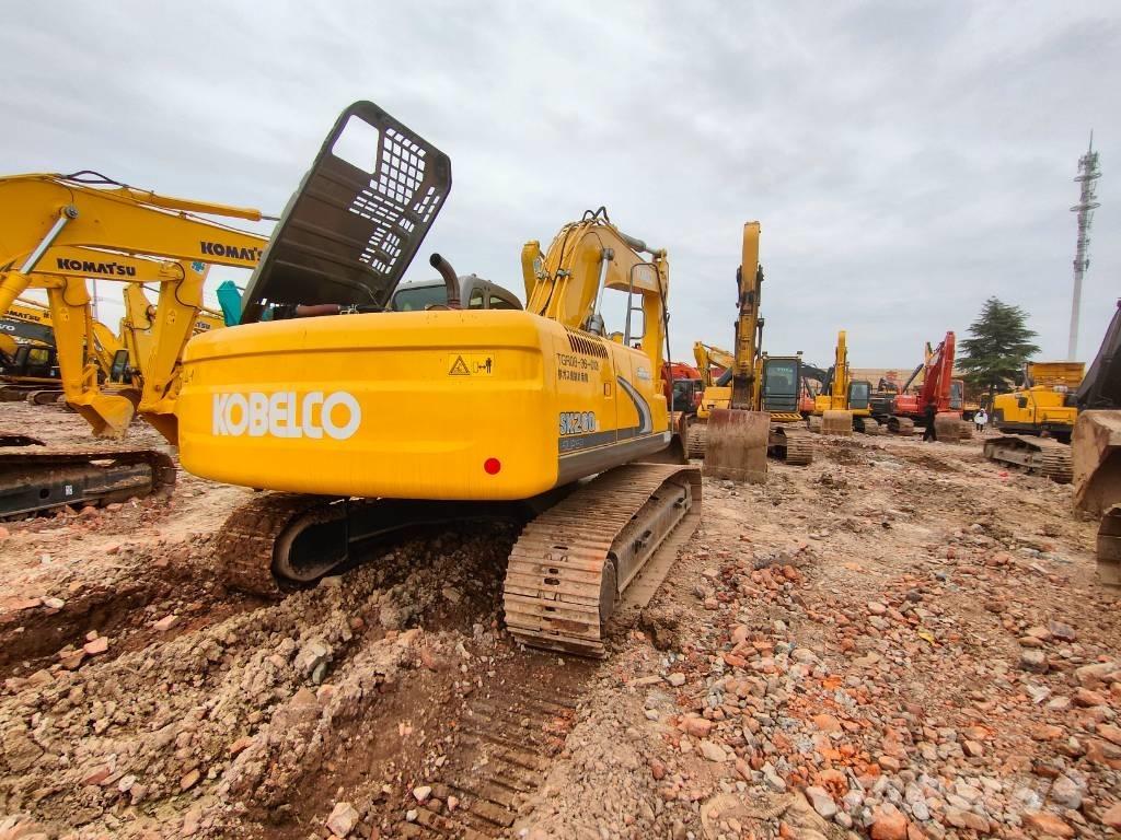 Kobelco SK 260 LC Pásové rýpadlá