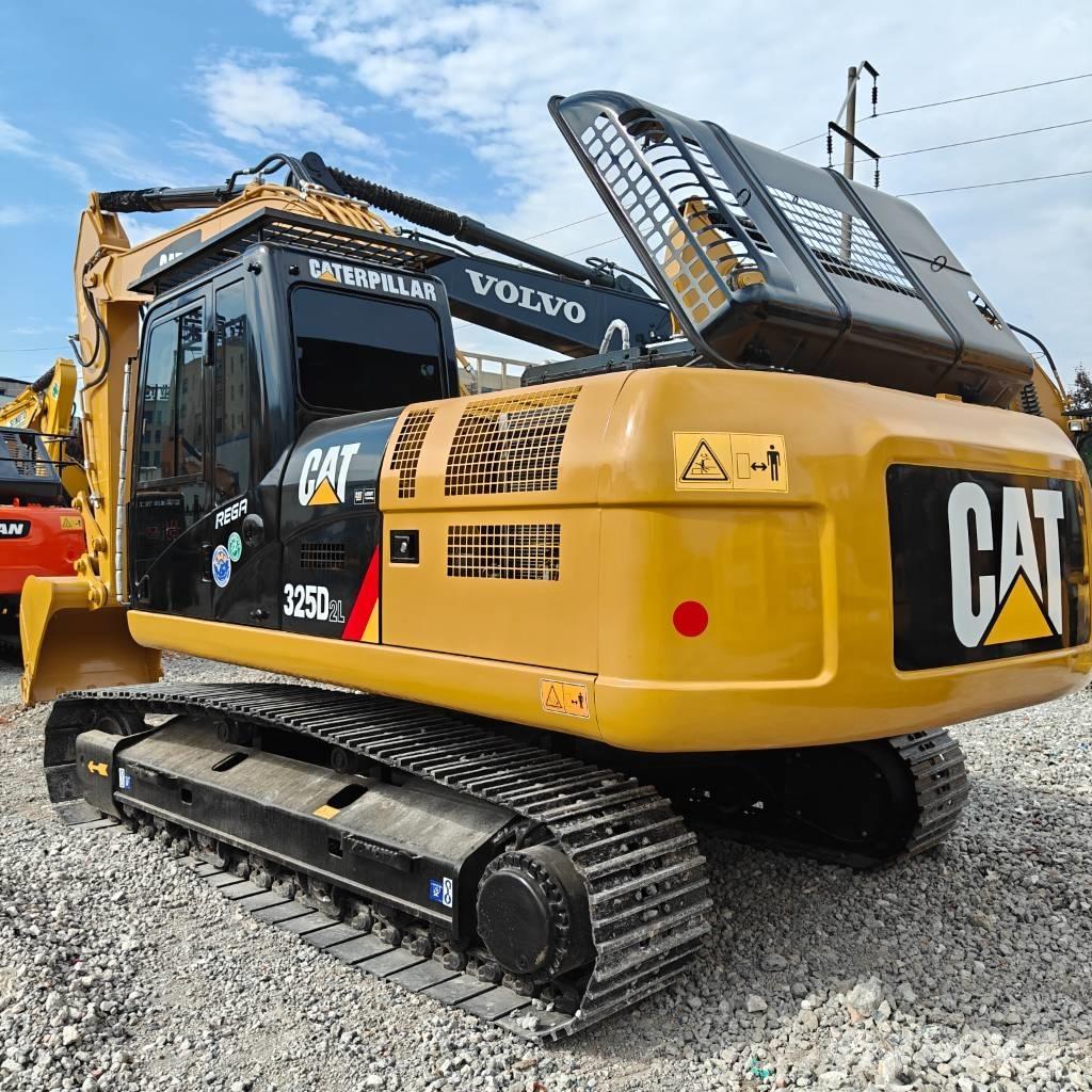 CAT 325 D L Pásové rýpadlá