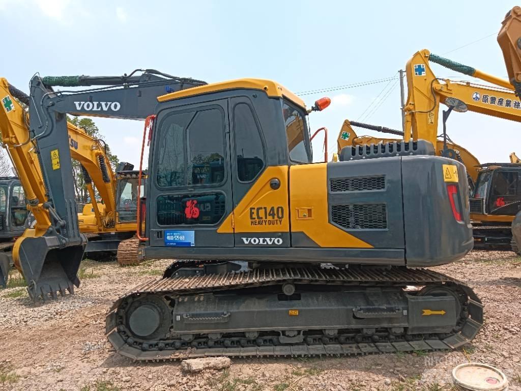 Volvo EC 140 Midi rýpadlá 7 t - 12 t