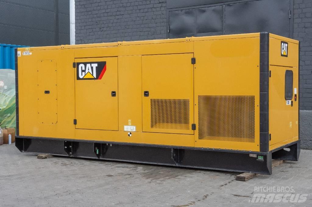 CAT DE715E0 Naftové generátory