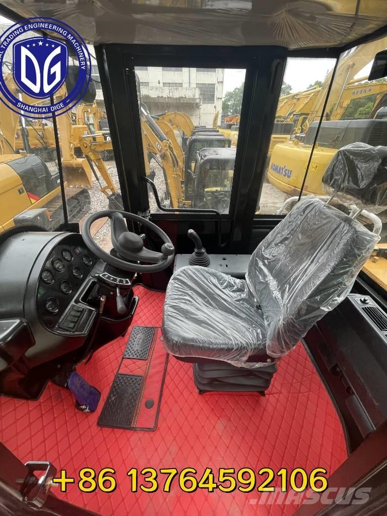 CAT 966 H Kolesové nakladače