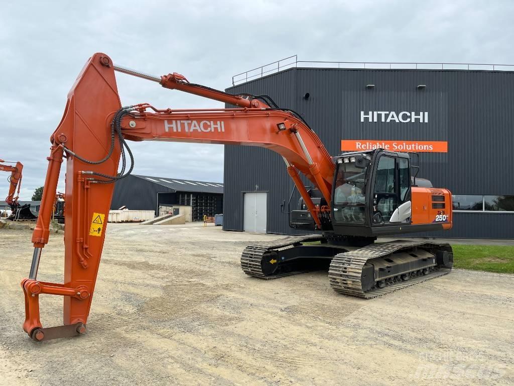 Hitachi ZX250LC-6 Pásové rýpadlá