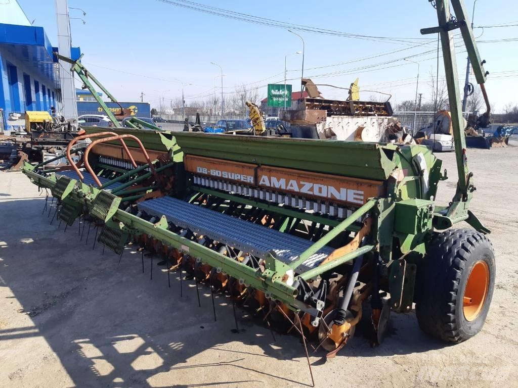 Amazone D8-60 Super Mechanické sejačky