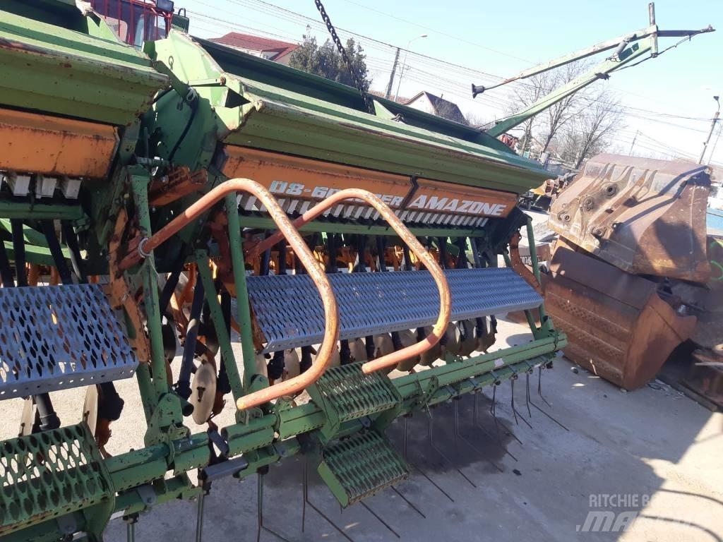 Amazone D8-60 Super Mechanické sejačky