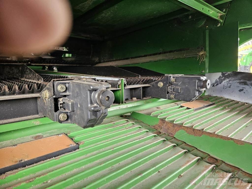 John Deere T560I Kombinované zberacie stroje