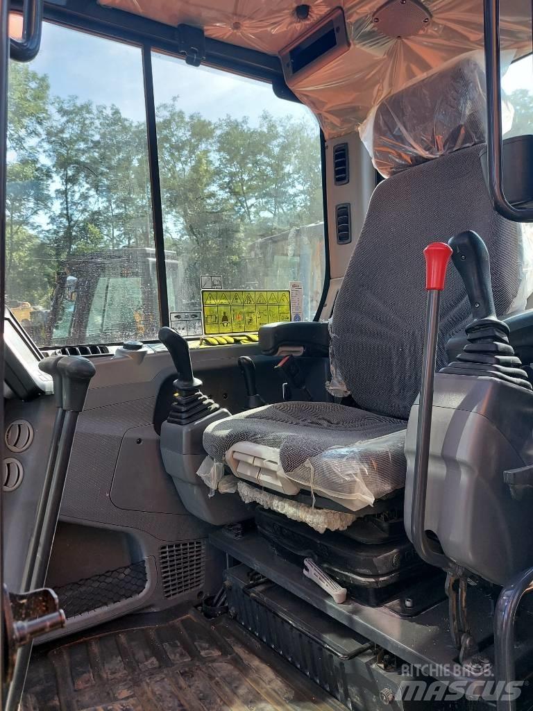 Doosan DX 85 R-3 Midi rýpadlá 7 t - 12 t