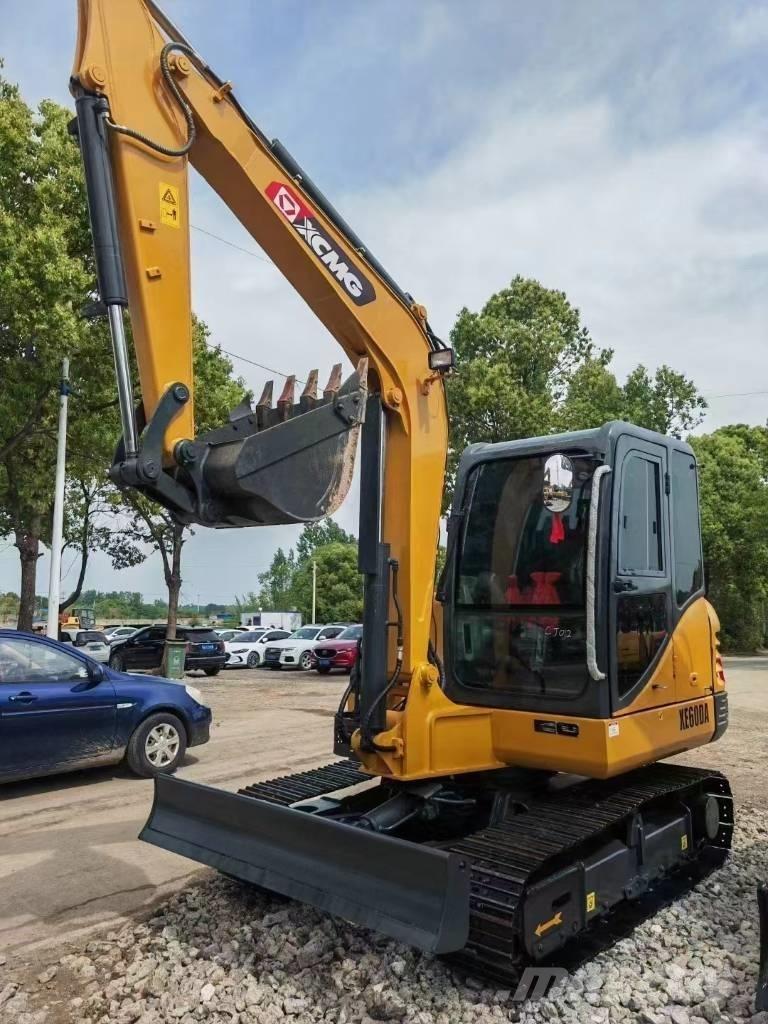 XCMG XE 60 DA Pásové rýpadlá