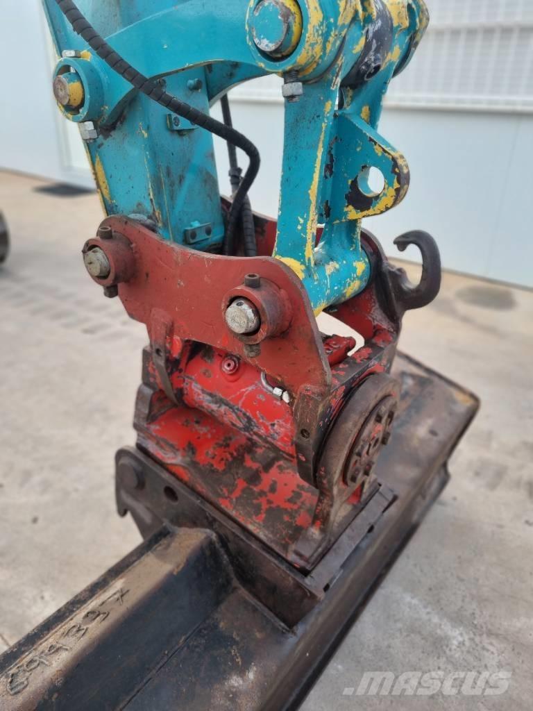 Yanmar Vio 80-1A Midi rýpadlá 7 t - 12 t