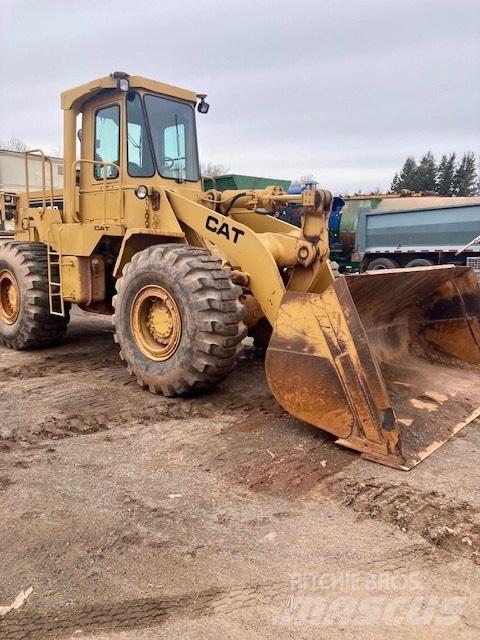 CAT 950 B Kolesové nakladače