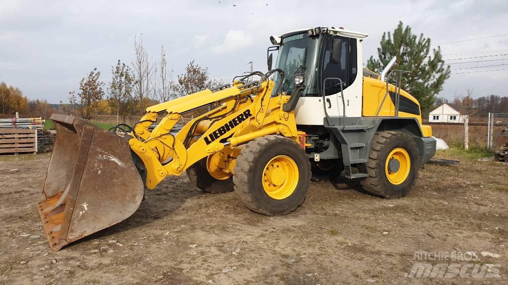 Liebherr L 524 Kolesové nakladače